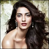 Sonam Kapoor Wallpapers HD icon