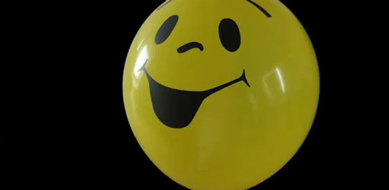 Smile wallpapers cover image