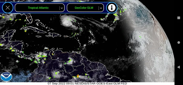 Track-It Hurricane Tracker screenshot 6