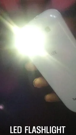 Torch light screenshot 1